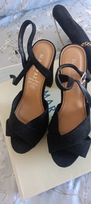 Sandalias de Tacón Maripaz Negras Talla 39