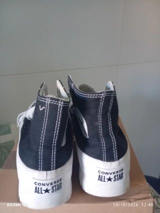 Converse All Star Blancas y Negras Talla 38
