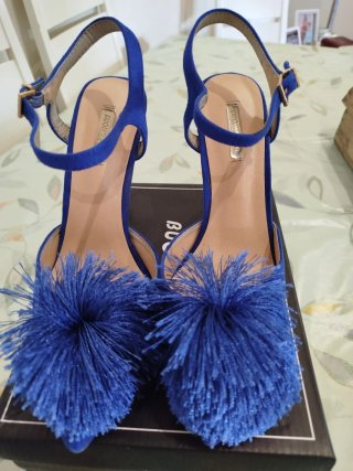 Zapatos de tacón azules