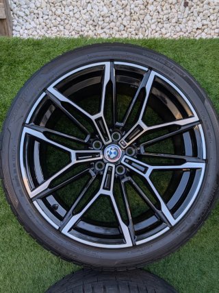 Llantas BMW M2 G87 930M con Neumáticos