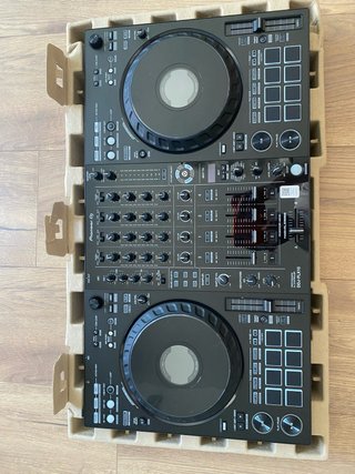 Controladora Pioneer DJ DDJ-FLX10