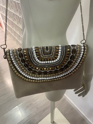 Bolso de fiesta beige y dorado