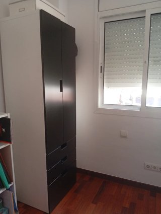 Armario infantil + banco con almacenaje Ikea Stuva