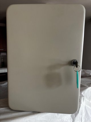 Armario/Caja de Llaves para 80 Llaves. Acero Beige