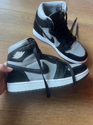 Zapatillas Air Jordan High Negras y Grises