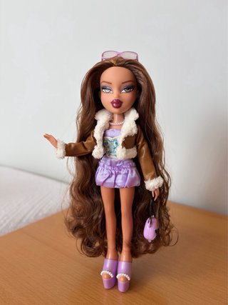 Bratz Goin' Out! Yasmin Doll