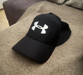 Gorra Under Armour Talla M/L Negra