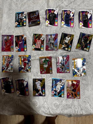 Cromos de fútbol variados