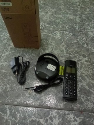 Teléfono Inalámbrico Digi con Base y Cargador