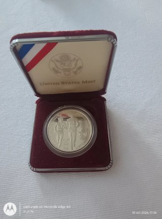 Moneda Triumph of the Human Spirit 1995