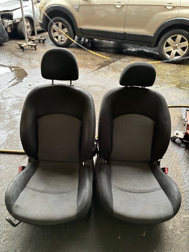 Asientos Peugeot 206 (Juego Completo)