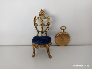 Silla Antigua en bronce porta Reloj de Bolsillo