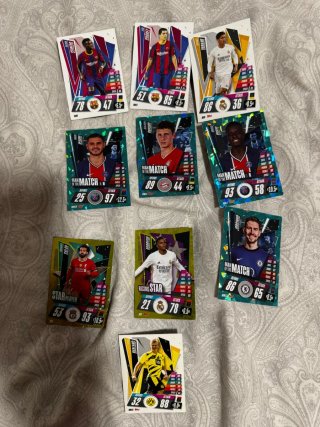 Cromos de fútbol variados