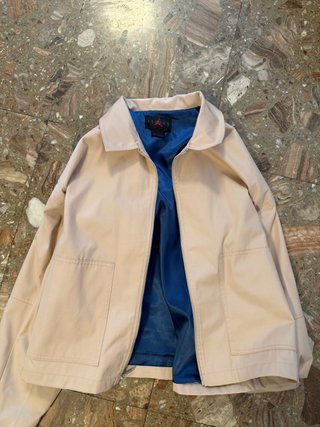 Chaqueta Jordan x J Balvin