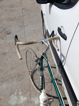 Bicicleta carretera Orbea clásica verde