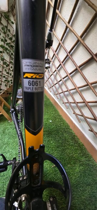 Bicicleta de Carretera Megamo