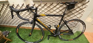 Bicicleta de Carretera Megamo