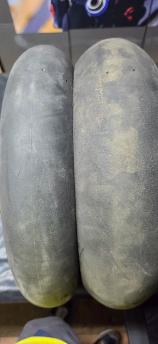 2 Neumáticos PMT para Pit Bike