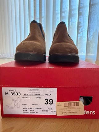 Botines Wonders tacón y plataforma ante marrón
