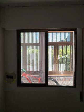 Ventanas correderas aluminio oscuro