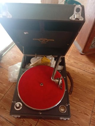Tocadiscos Antiguo Portátil