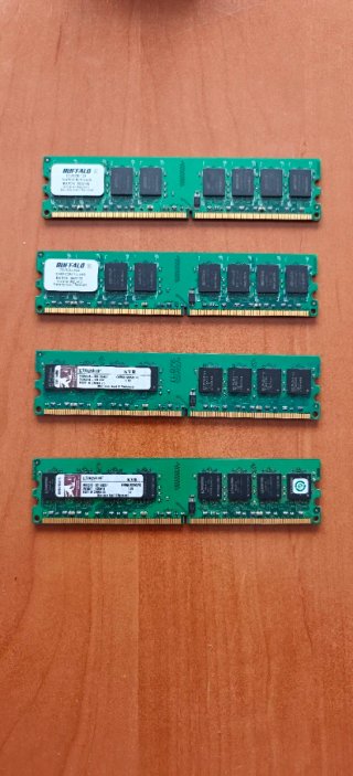 Pack 4 Memorias RAM DDR2 1GB Buffalo Kingston