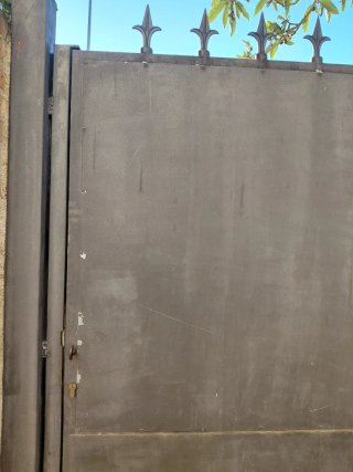 Puerta de Acceso Metálica