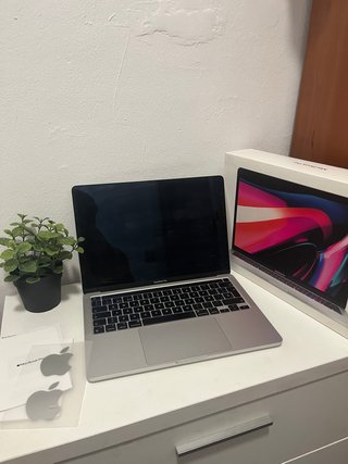 IMPECABLE!! MacBook Pro M2 512GB Argento 2022 Apple