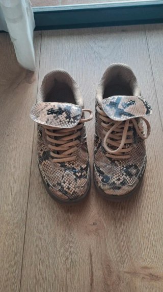 Bambas Pull and Bear Mujer Serpiente
