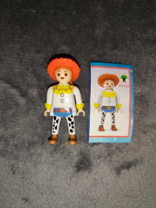Figura Kinder Sorpresa Disney Jessie
