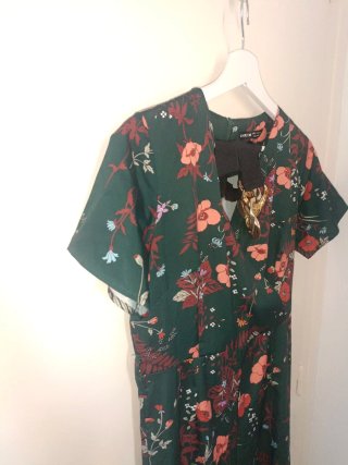 Mono SHEIN floral verde talla M