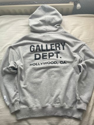 Sudadera Gallery Dept. Gris con Capucha