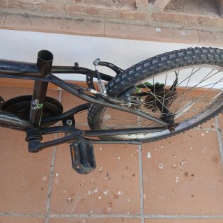 Bicicleta Infantil B'TWIN Negra y Verde
