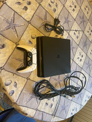 PlayStation 4 Slim 1TB Nera