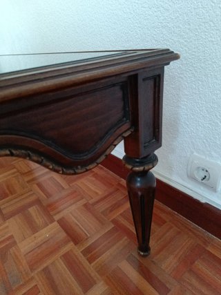 Mesa de Centro de Madera y Cristal