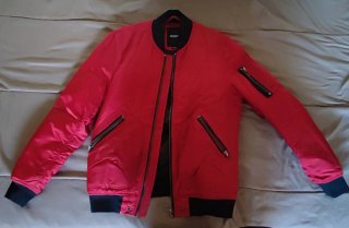 Chaqueta Bomber Roja Pull&Bear