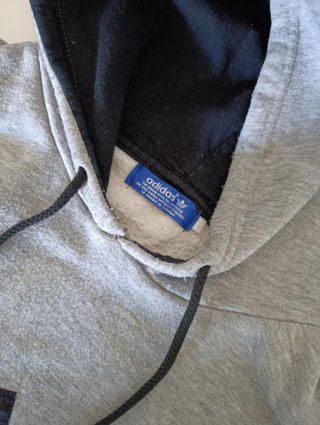 Sudadera Adidas Gris con Capucha