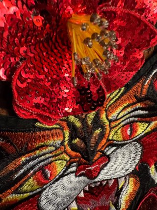 Chaqueta Leopardo con Parche Tigre y Flores
