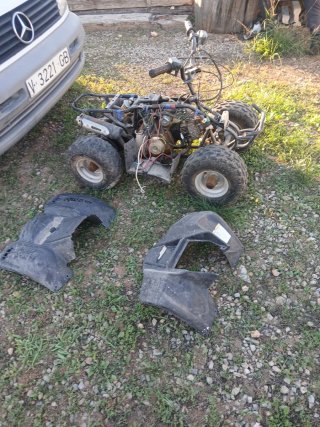 Quad infantil desarmado