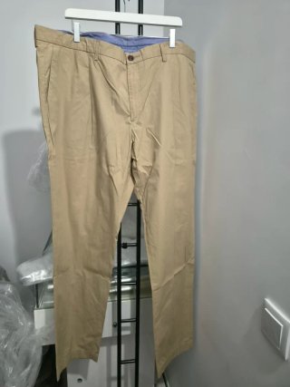 Pantalones Chinos Beige