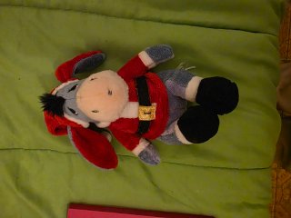 Peluche Ih-Oh vestito da Babbo Natale