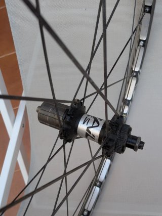 Rueda Mavic Crosstrail 26