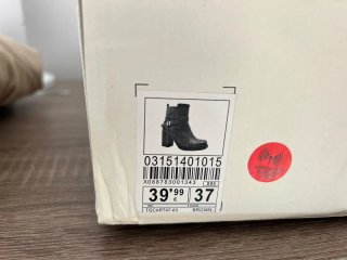 Botas marrones talla 37