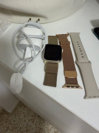 Apple Watch SE Dorado
