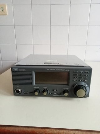 Emisora JRC JSB-196GM Radioteléfono