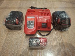 Set Milwaukee M18 NRG-502: 2 Baterías y Cargador