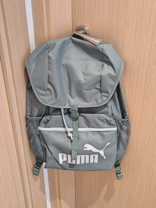 Mochila Puma Verde Nueva a estrenar con etiqueta!