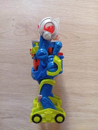 SuperThings Ultra Striker Mr. King