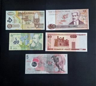 Lote de 5 Billetes Internacionales