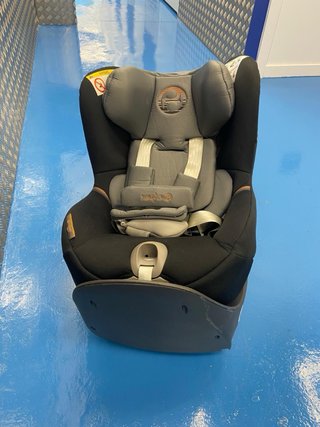 Silla de coche Cybex Sirona M2 i-Size con base